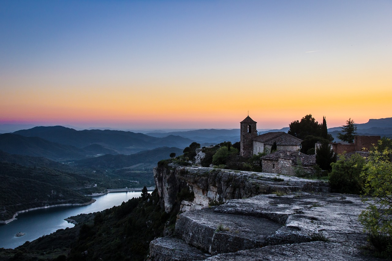 6 things to see and do in siurana with kids in one week