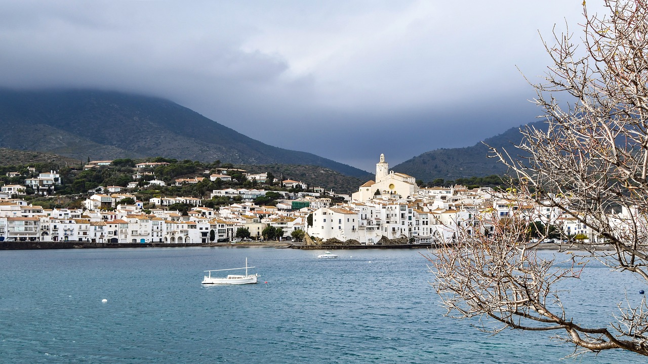 8 activities to enjoy and see cadaques with children in one week