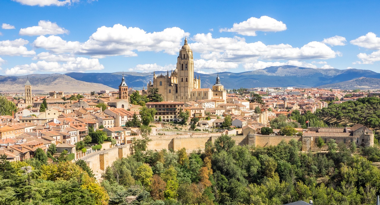 8 pueblos en la via hacia caceres para visitar en verano 10