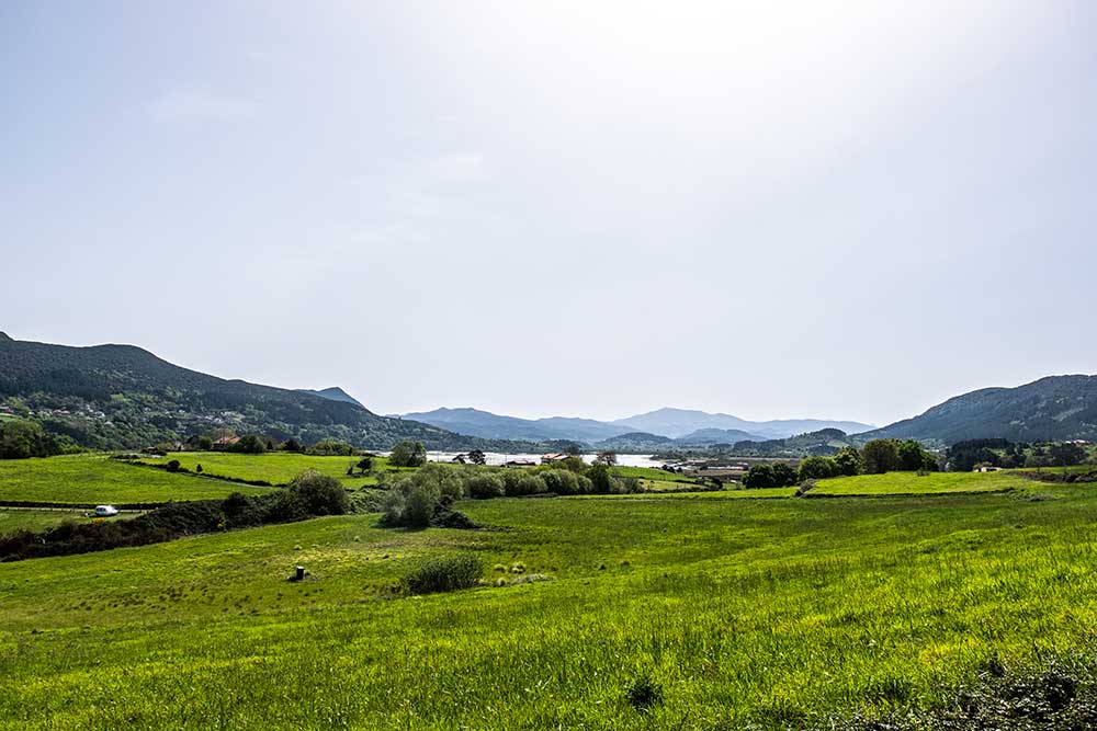 8 pueblos en la via hacia vizcaya para visitar en primavera