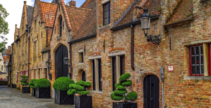8 things to see and do in bruges with kids in one week