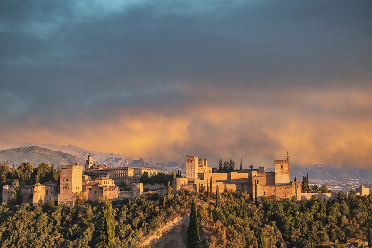 8 things to see and do in granada with kids in one week 1