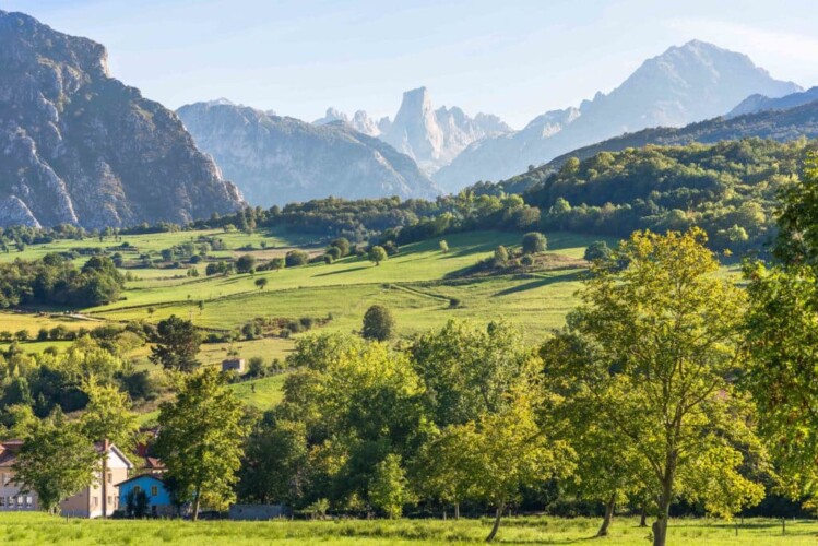 9 pueblos en la via hacia asturias para visitar en primavera