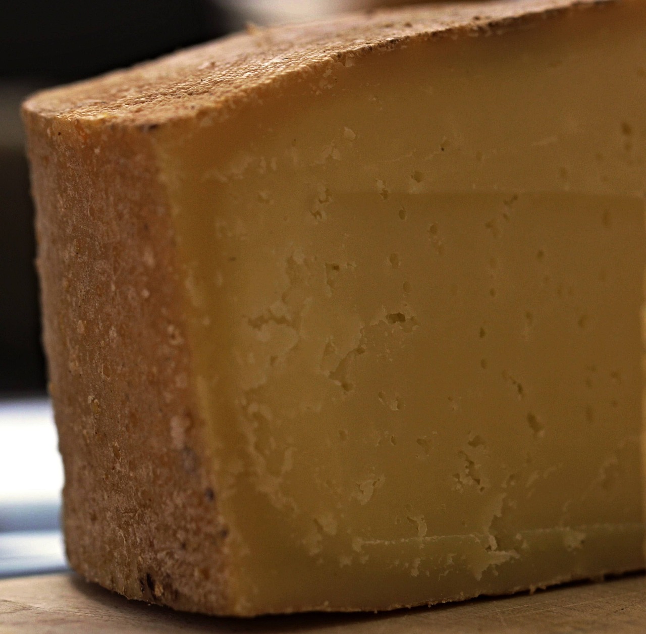 anana disfruta del famoso queso idiazabal de sus rebanos 5