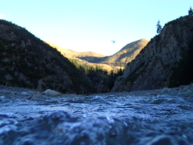 manon valley tranquilo with exuberant nature